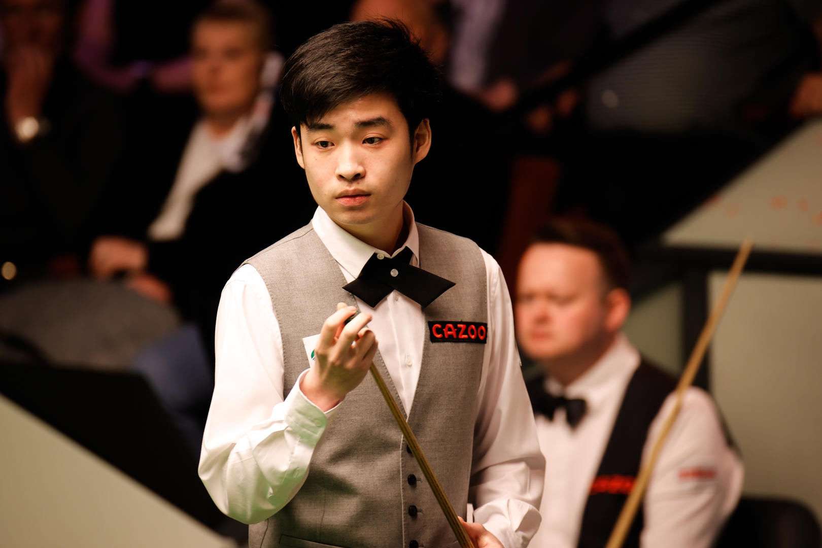 中起到了决 中起到了决