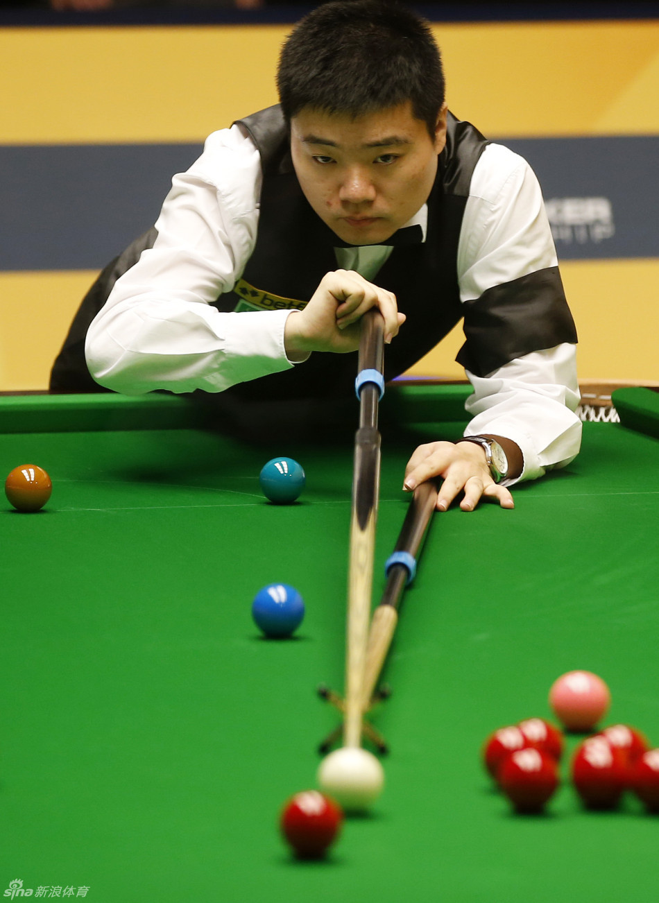 够像这位球 够像这位球