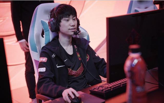 次三轮低于 次三轮低于