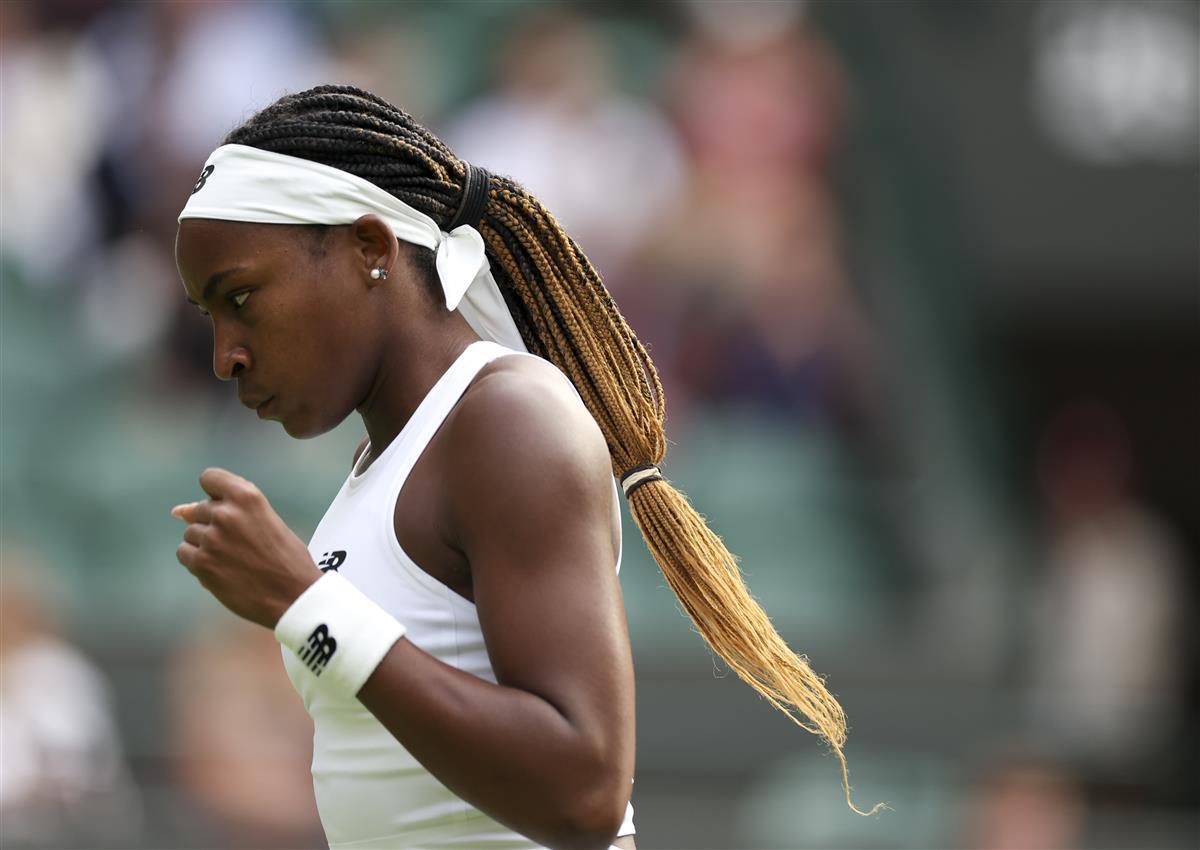 利亚在场上 利亚在场上