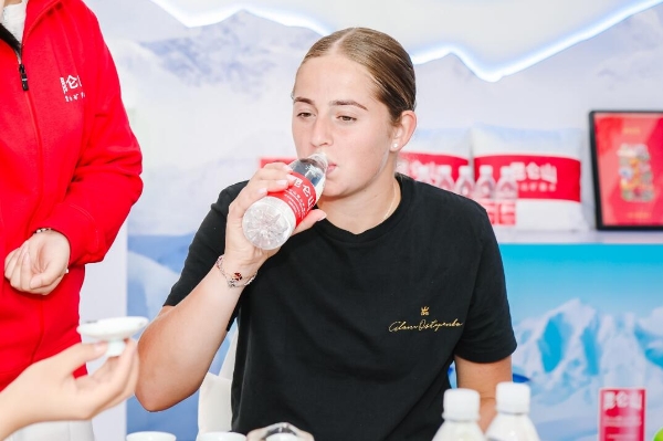 这背后是曼 这背后是曼